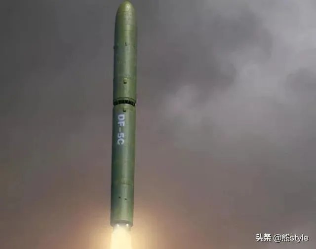 东风51重型机动洲际导弹怎么样?