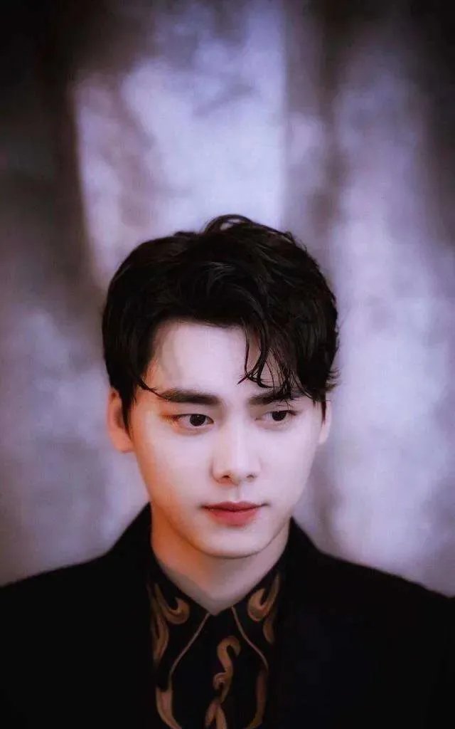 最近热播的《我在北京等你》电视剧,你觉得李易峰的演技如何?