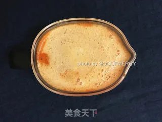 夏季美容美体的秘密:原汁原味的木瓜胡萝卜汁