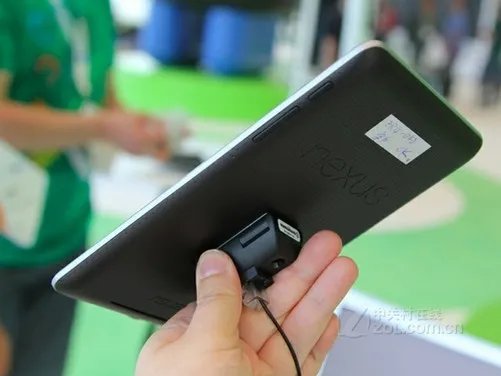 超值价 Google Nexus 7平板售1800元