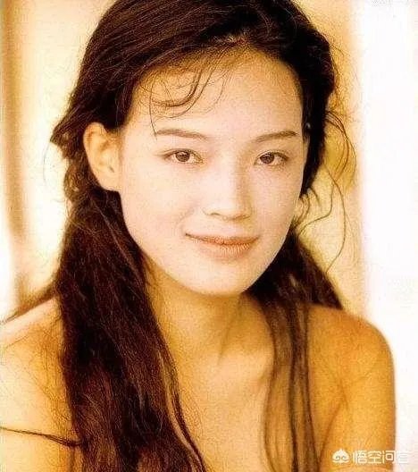 49岁许晴直播卸妆、素颜似少女，哪些女星年龄越大越有韵味？