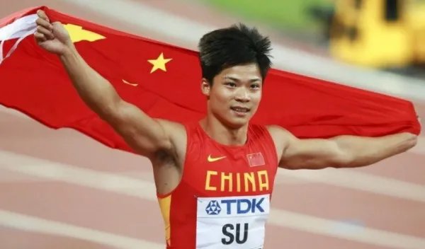 关于当选感动中国人物一事,苏炳添是如何回应的?