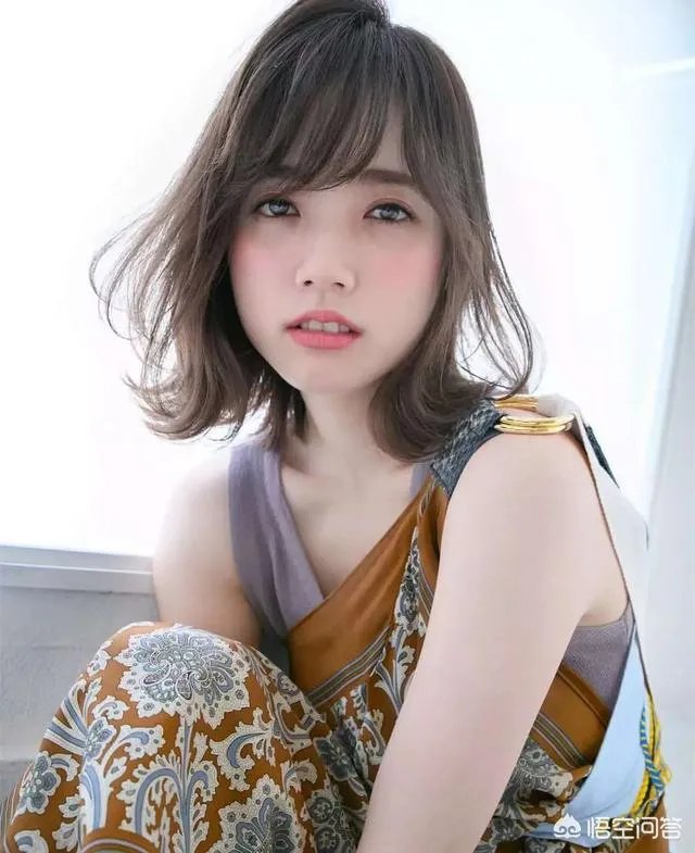 辛芷蕾的爆款发型好吗?大家怎么看?