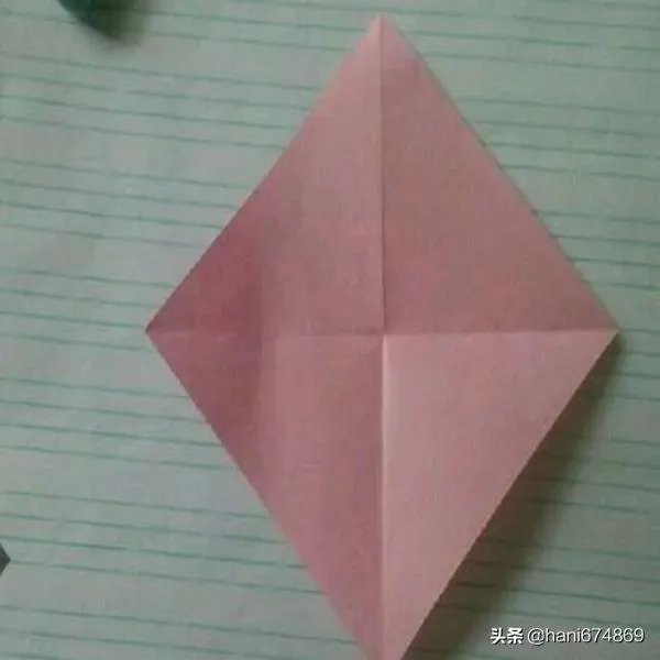 叠玫瑰花的方法?