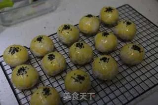 蛋黄酥