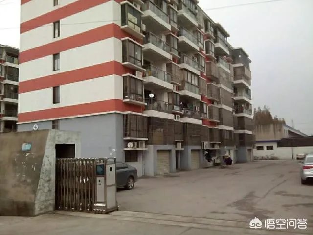 在济宁的开发区买新房好，还是老城区买二手房好？