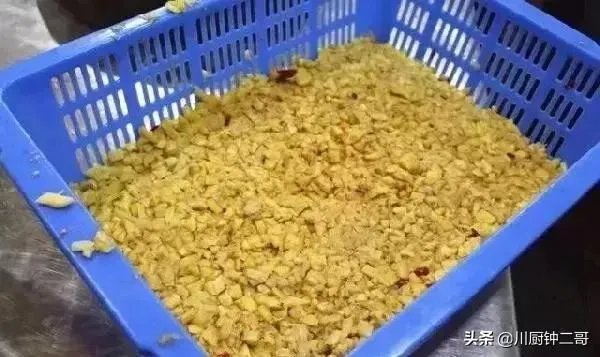 酸菜鱼到底是属于哪里的一道菜,有的说是四川,而有的说是湖南?有什么历史?