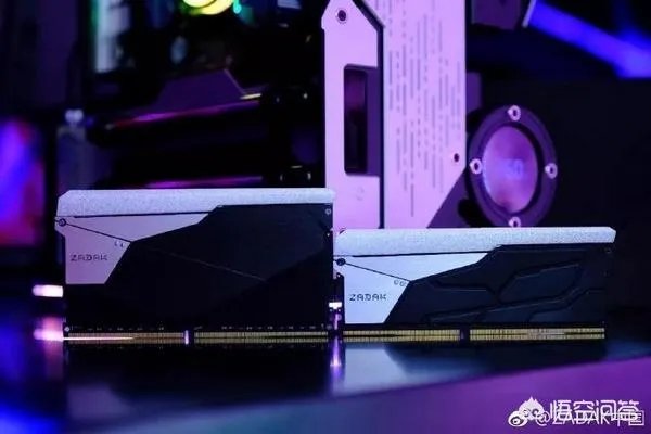ZADAK是什么品牌?新发布的SPARK RGB DDR4内存怎么样?