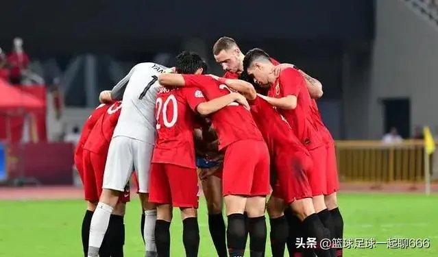 上港客场战平浦和,无缘亚冠半决赛,是实力问题还是阵容问题?