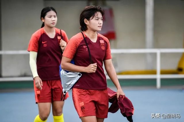 如何看待2019年东亚杯-中国女足0-3日本,岩渕真奈戴帽李影唐佳丽失单刀?