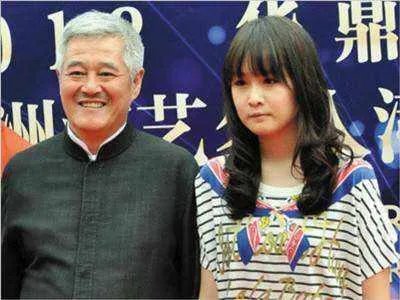 近日赵本山女儿自曝情商低没礼貌,她到底做了什么