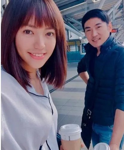 焦恩俊家中内景曝光，杂乱简陋很寒酸，与妻子冷战两年至今不离婚？