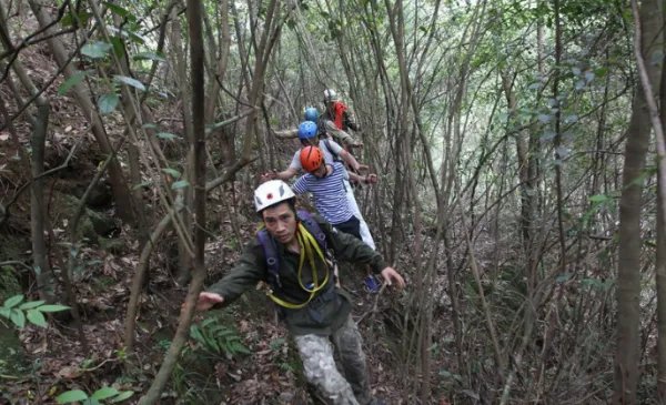 湖南一男童家中蹊跷失踪后身亡,该事件背后有着怎样的真相?