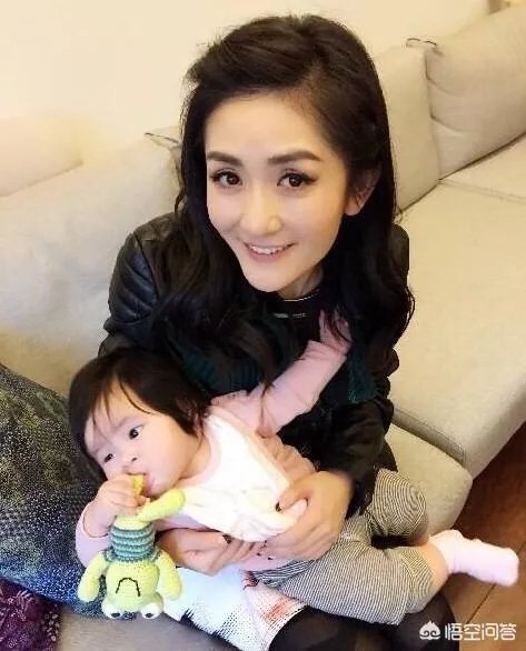 这些当红明星家的双胞胎，你认为谁家的最可爱？