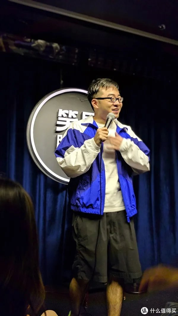 一个经常看脱口秀的老观众,分享一下在上海各个脱口秀剧场的观看心得