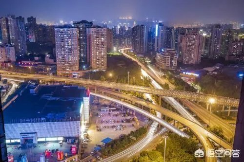 重庆都出了羽毛球奥运冠军李雪芮,重庆近几年有能力举办一次世界级的羽毛球大赛吗?