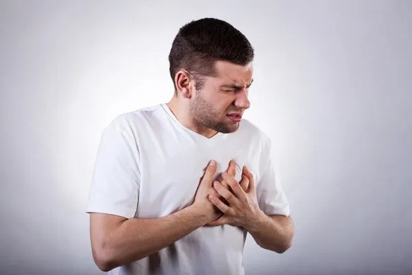 高以翔录节目突然晕倒去世,你是猝死高危人群吗?