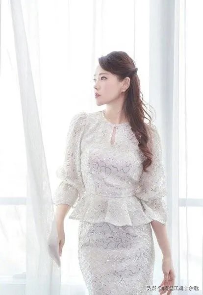 明星伊能静现在为什么备受争议?