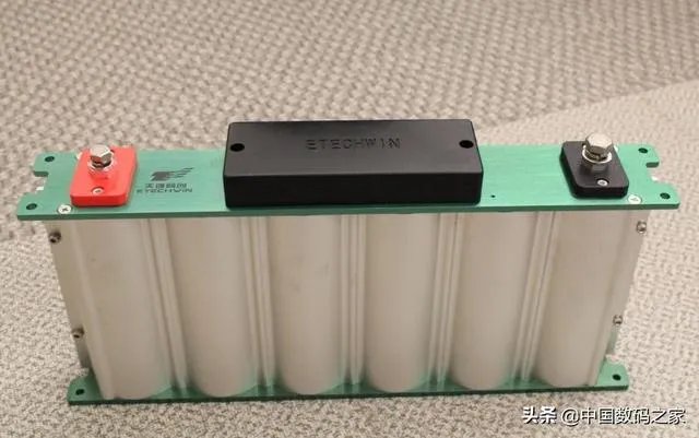 风电过剩的弃电为什么不用电容储电?