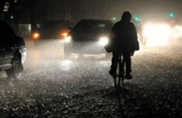 南阳等地局部遭遇大暴雨,给人们的出行带来了哪些影响?