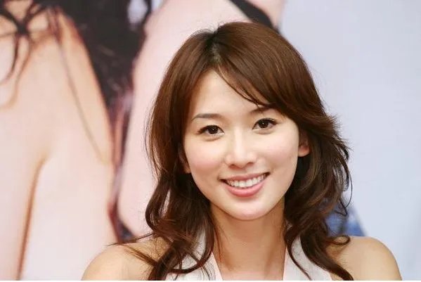 小S吐槽林志玲,她为什么要吐槽林志玲,其中背后的原因是什么?