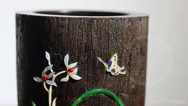 红木笔筒放哪比较好,可以装什么?