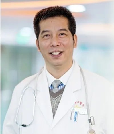 许尤佳:一周岁以上宝宝睡觉前喂吃东西或致磨牙
