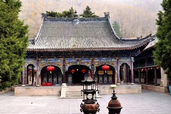 为何五台山的尼姑越来越多,越来越美?