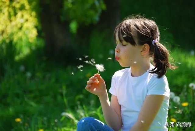 上海养个孩子到初中要花80万。你怎么看？