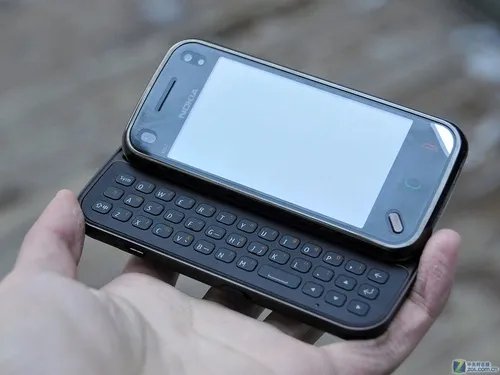 S60全键盘小机皇 诺基亚N97 mini又到货